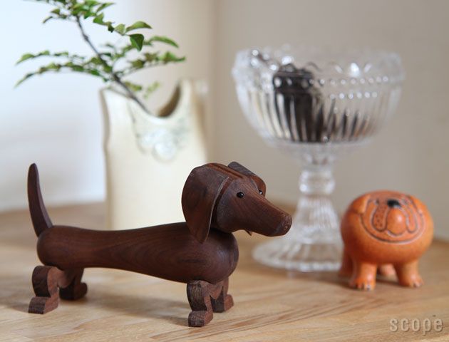 Kay Bojesen Dog - Oiled Walnut